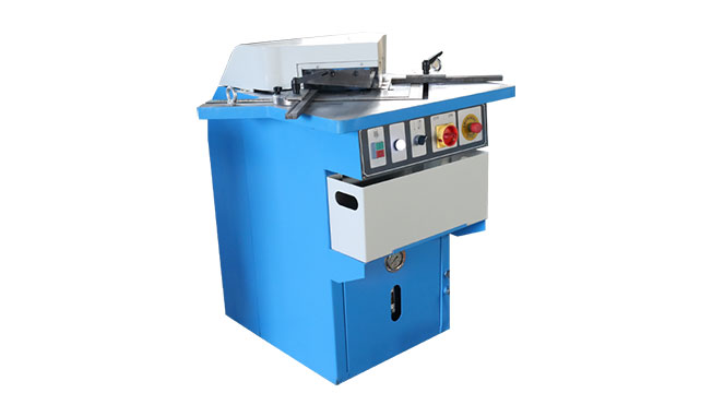 Máy notching